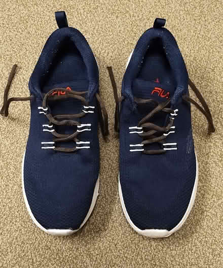 Photo of free Men's Size 9 Sneakers (Petworth) #3