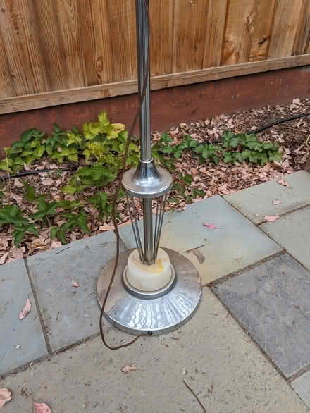 Photo of free Vintage floor lamp (Sunnybrae, San Mateo) #1