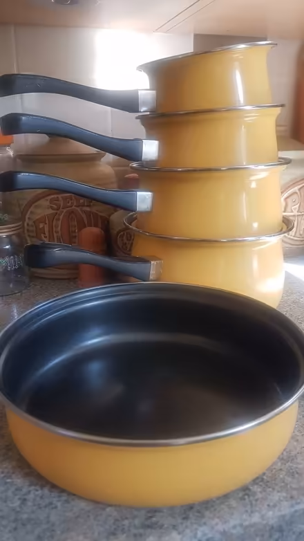Photo of free Set Of Non-Stick Pans (CT15) #2
