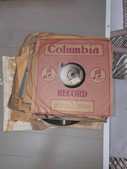 Photo of free 78 rpm Record Collection (Christleton CH3) #1