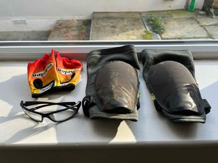 Photo of free Adult mountain biking gear (Dorking) #1