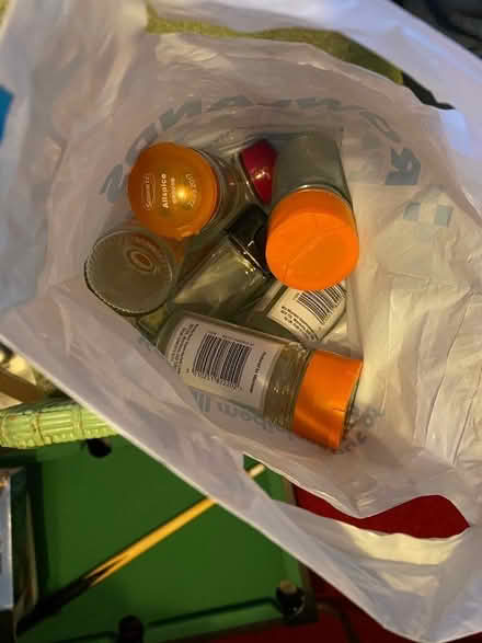 Photo of free Jariau speisys - Spice Jars (Glanadda LL57) #1