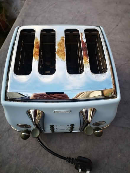 Photo of free Delonghi Double Toaster (Hounslow TW3) #1