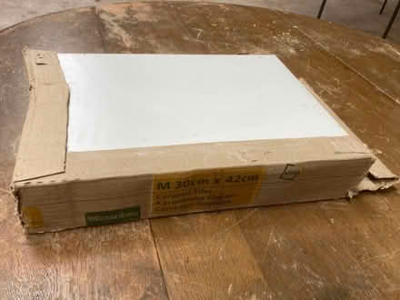 Photo of free white ceramic tiles (Dorstone HR3) #2