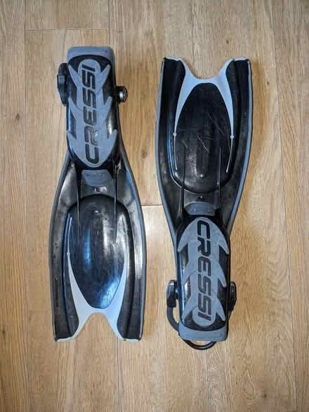 Photo of free Cressi scuba fins S-M (Hillingdon UB8) #2