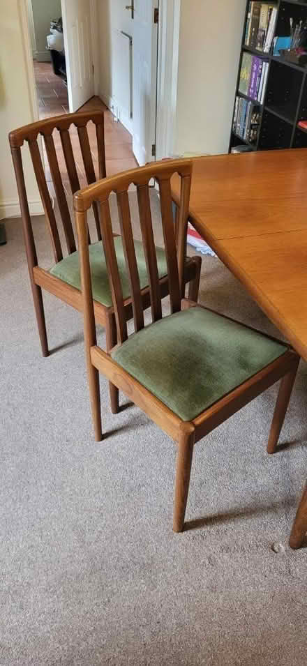 Photo of free Table and chairs (CB8) #2
