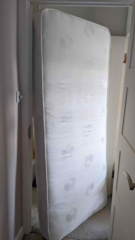 Photo of free Single mattress like new (Abbey Wood SE2) #1