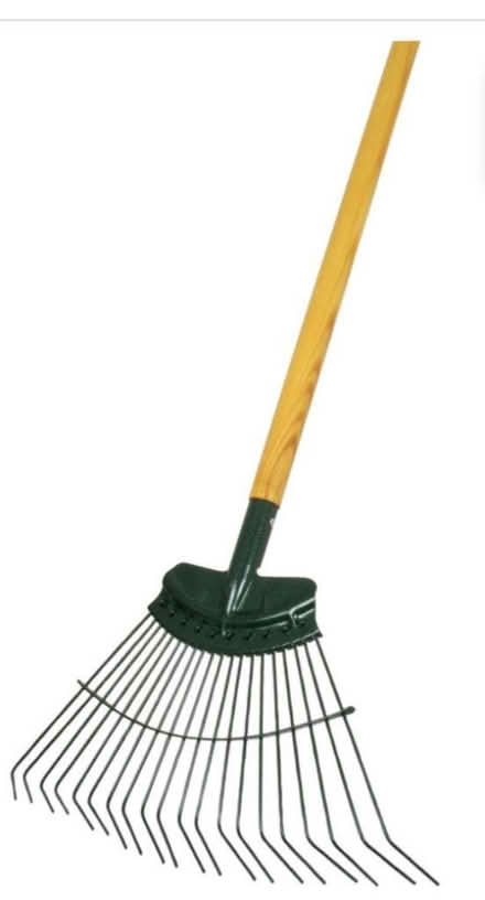 Photo of Garden rake (Low Fell) #1