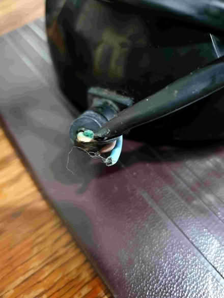 Photo of free Hinari genie blender with attachments (READ DETAILS) (Heeley Bridge S8) #2