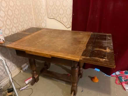 Photo of free Solid extendable table (Westham BN24) #1
