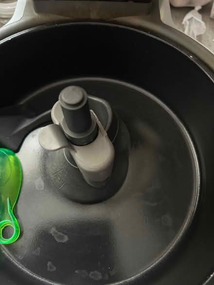 Photo of free Tefal actifry (ST3) #3