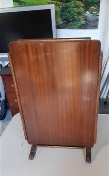 Photo of free Small folding table. (Wallington PO16) #1