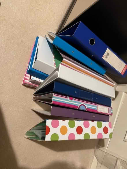 Photo of free 10 ring binders of varying sizes (Starkholmes DE4) #1