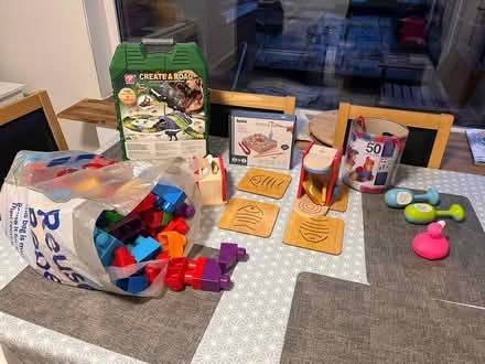 Photo of free toys (OL7 ashton under lyne) #1