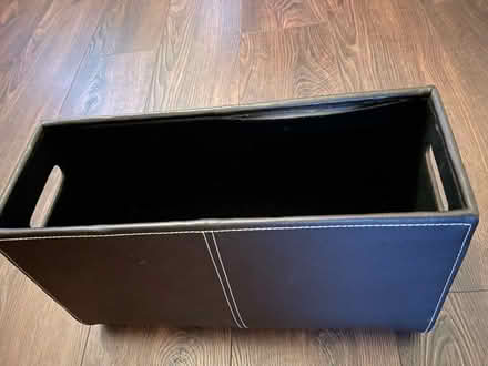 Photo of free magazine or random holder (DE1) #1