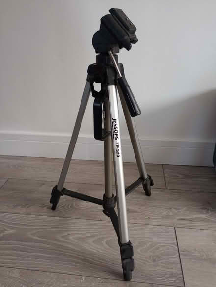 Photo of free Jessops camera tripod (Brixham) #4