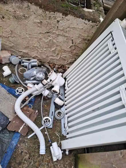Photo of free Radiator ,pipes (Bowthorpe NR5) #1