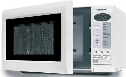 Photo of free Panasonic E-255 Microwave (Pensby CH60) #1