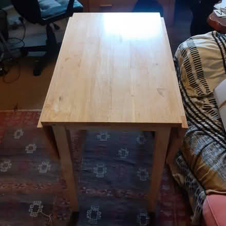 Photo of free Small extendable table (Wandsworth common SW18) #3