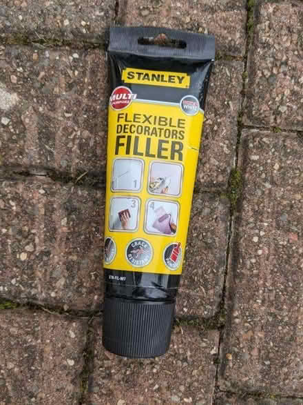 Photo of free Flexible Decorators Filler (Holt Park LS16) #1