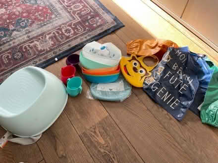 Photo of free Used toddler things (Barnsbury N1) #1