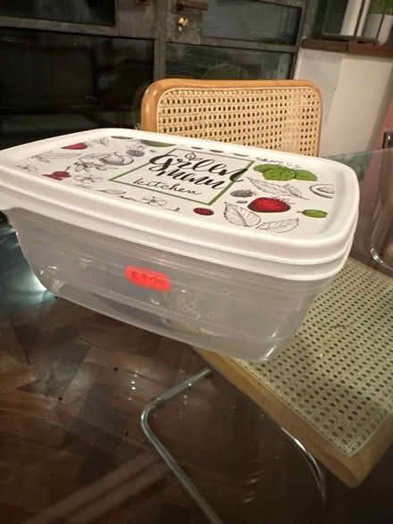 Photo of free Pair of Tupperware boxes (Nottinghill) #1