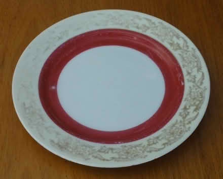 Photo of free 20cm Decorated plate. (Hoylake CH47) #4
