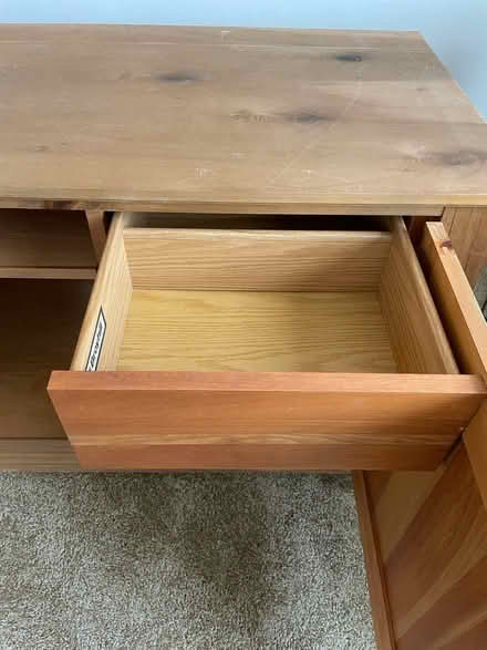 Photo of free Broyhill TV Cabinet (Geneva (Mill Creek North)) #3