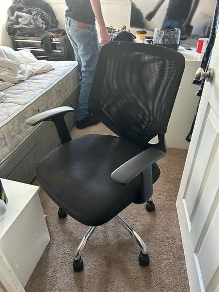 Photo of free Computer chair (HP2) #1