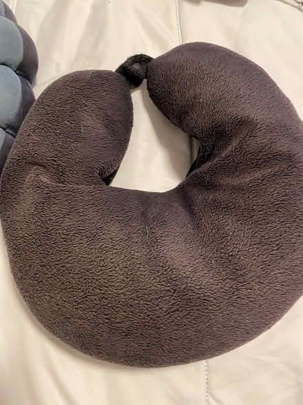 Photo of free Neck travel pillows (Park slope Brooklyn 11215) #2
