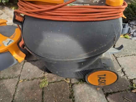 Photo of free Vacuum cleaner (Selsdon) #1