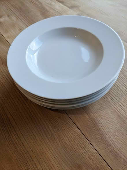 Photo of free White Soup Plates (Callowell GL5) #1