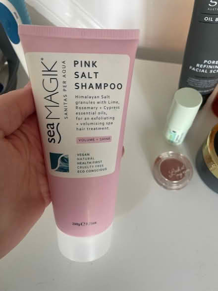 Photo of free Beauty and self care bundle (SE16) #2