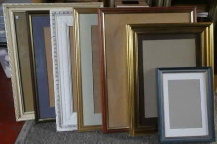 Photo of free 15 Picture frames (Brookside TF3) #1