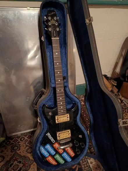 Photo of free Electric guitar in lined case (Maidstone ME16) #1