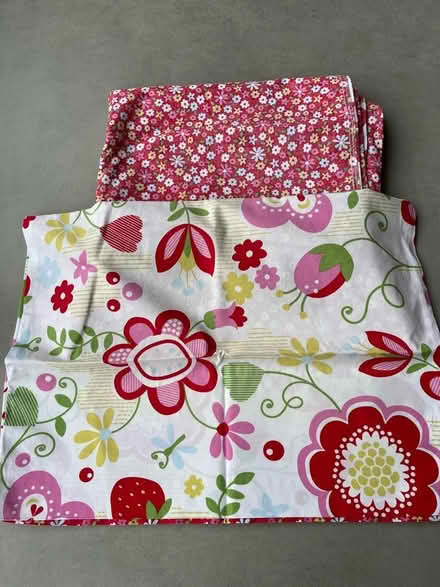 Photo of free Single bed cotton duvet cover sets (Twickenham TW2) #2