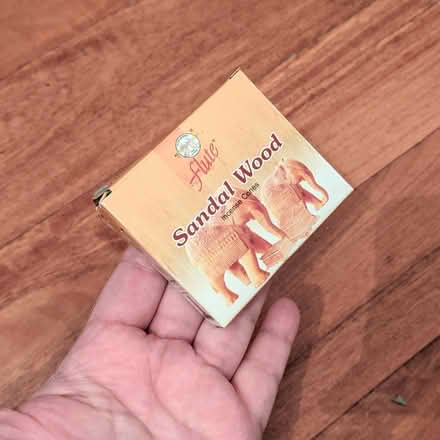 Photo of free incense (leslieville) #1