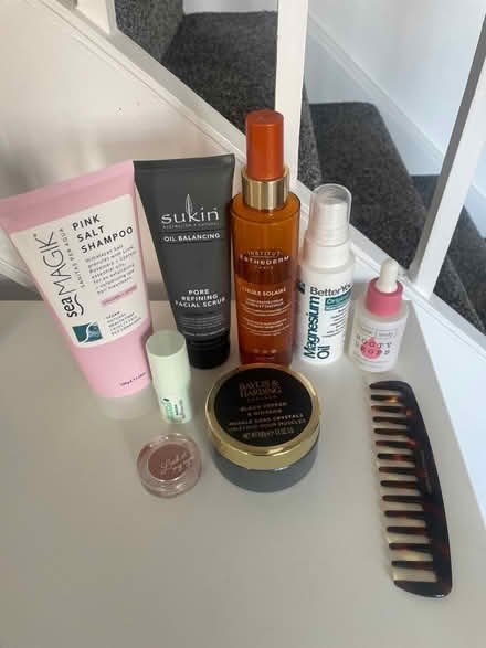 Photo of free Beauty and self care bundle (SE16) #1
