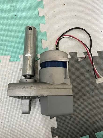 Photo of free Incline motor from treadmill (Cambridge station area) #1