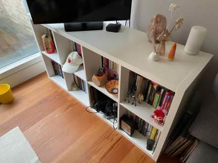 Photo of free Great condition IKEA Kallax bookcase/media unit (Barnes SW13) #4