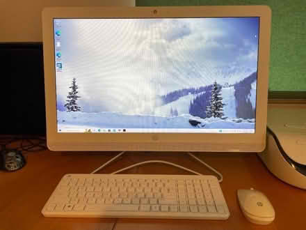 Photo of free HP All-in-one Desktop Computer PC (Sciennes EH9) #1