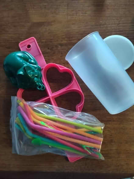 Photo of free Kitchen items (Tottenham N17) #1