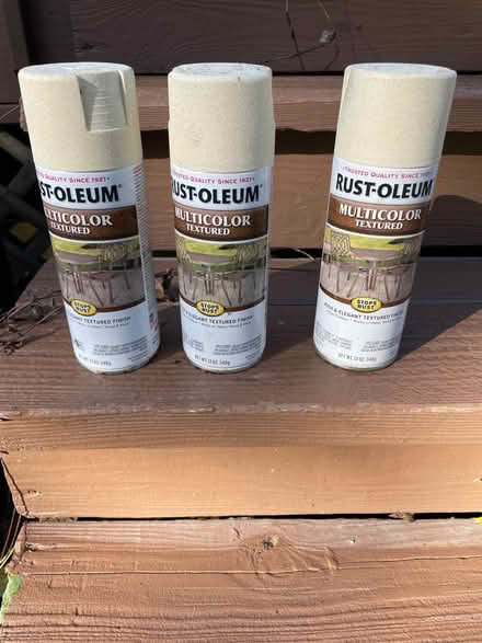 Photo of free Spray paint (Riverdale) #1