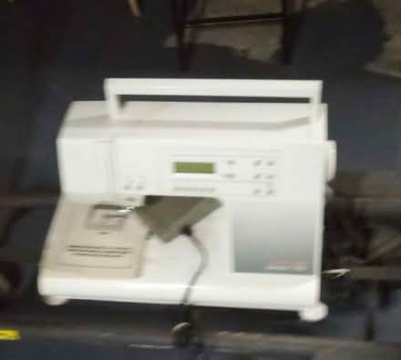 Photo of free White Singer Sewing Machine 9920 (Flatbush & Church, Brooklyn) #2