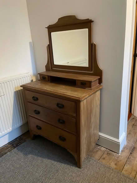 Photo of free Drawers with mirror (Heaton Chapel SK4) #1