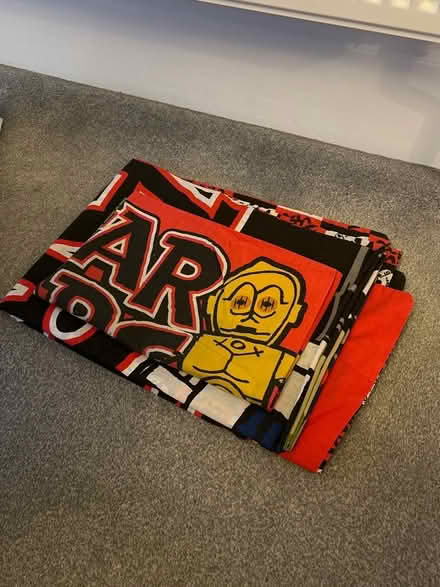 Photo of free Star Wars single duvet set (Muswell Hill N10) #1