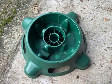 Photo of free Christmas Tree stand (Chesterton, Cambridge CB4) #1