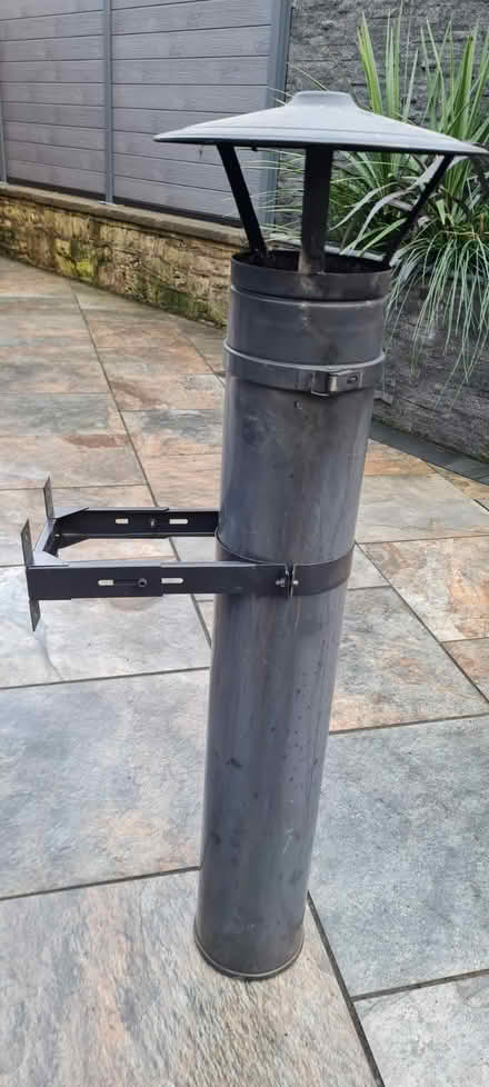 Photo of free Log burner with insulated flue (Mansfield NG18 2) #4