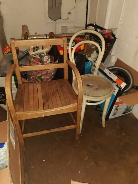 Photo of free Table,chairs,shelves,desks,storage (W4) #3