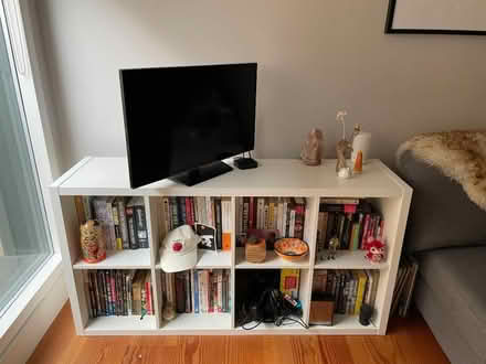 Photo of free Great condition IKEA Kallax bookcase/media unit (Barnes SW13) #2